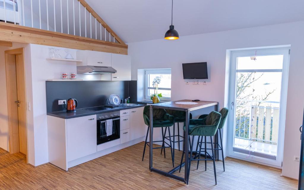 Homely - Double Room With Balcony