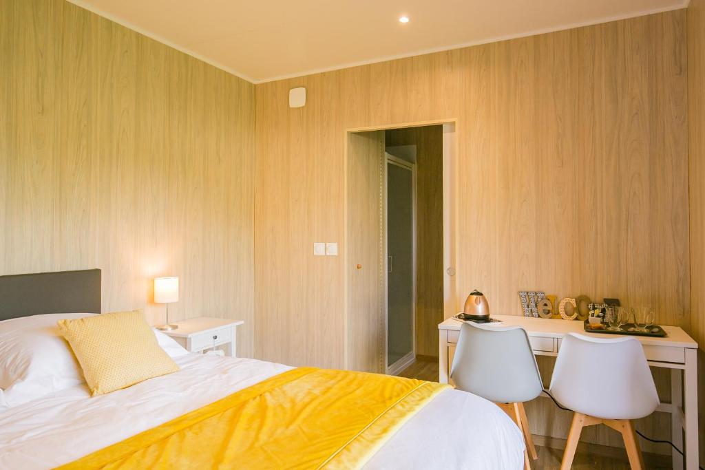 La Closerie, Chambres d'hôtes - King Room With Garden View