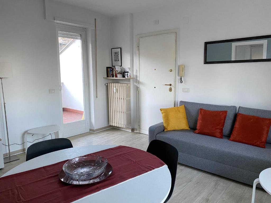 A kitchen or kitchenette at La Terrazza Imperiale