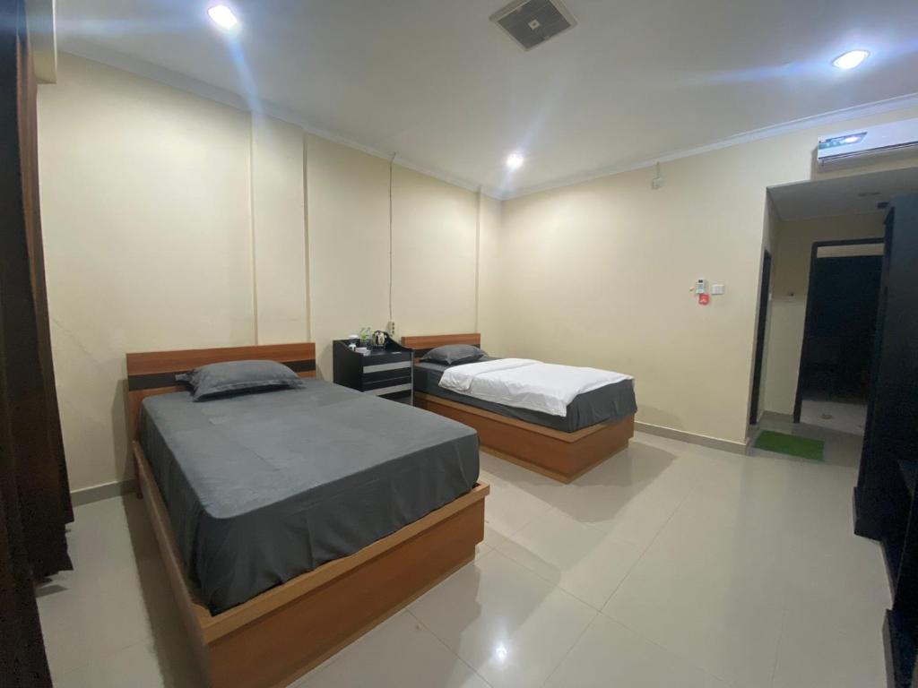 MAHANAIM HOTEL - Deluxe Twin Room