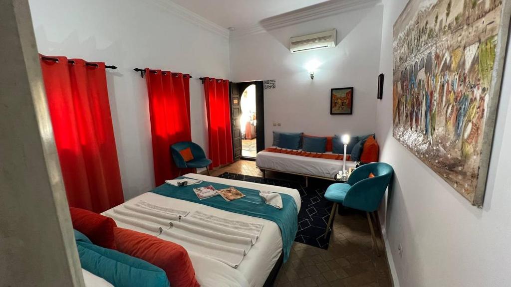 Postel nebo postele na pokoji v ubytování RIAD PÉNÉLOPE Marrakech