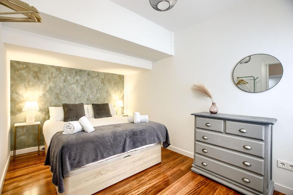 Postel nebo postele na pokoji v ubytování Casa de Campo Madrid - Apartamento de 2 dormitorios