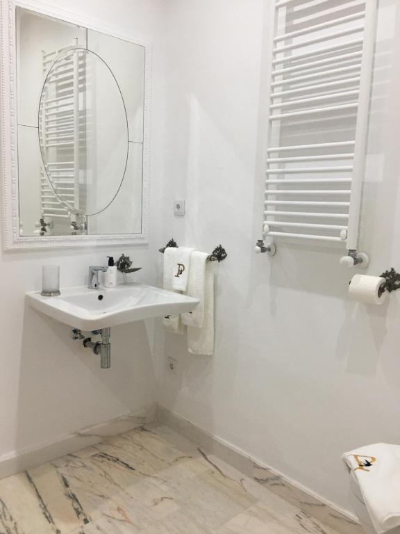 Palacete Encanto Maior - Salle Royale Avec Douche Enroulée - Accès Pour Handicap