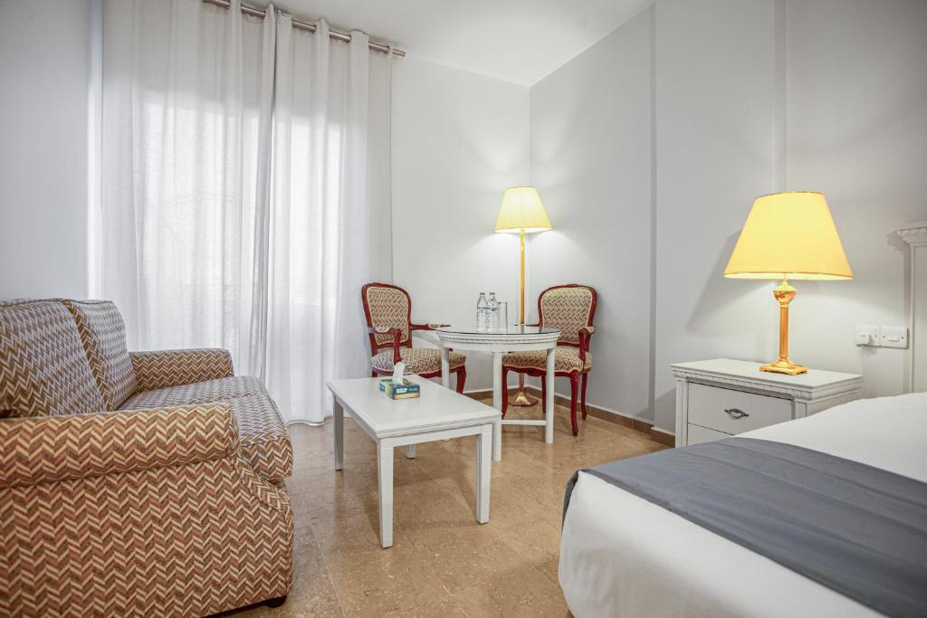Posezení v ubytování Grand Hotel Madaba