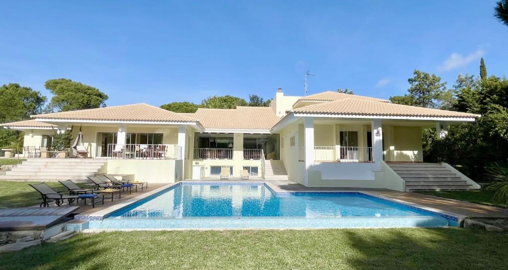 Azaleas - Private Pool - 12 Guests - Vilamoura