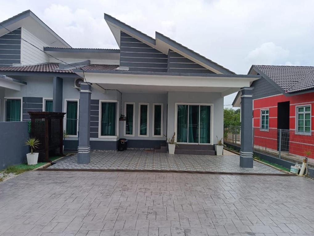 ZR D'Datok Homestay, GongBadak & Private Pool
