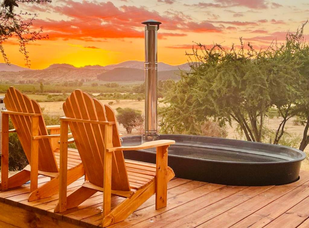 Boutique hotel resort style home with thermal hot tub and swimming