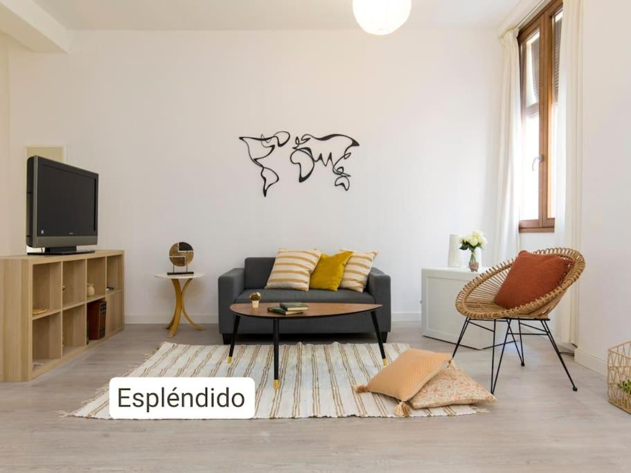 Moderno apartamento en casco histórico + desayuno!, Zaragoza – Updated 2023  Prices
