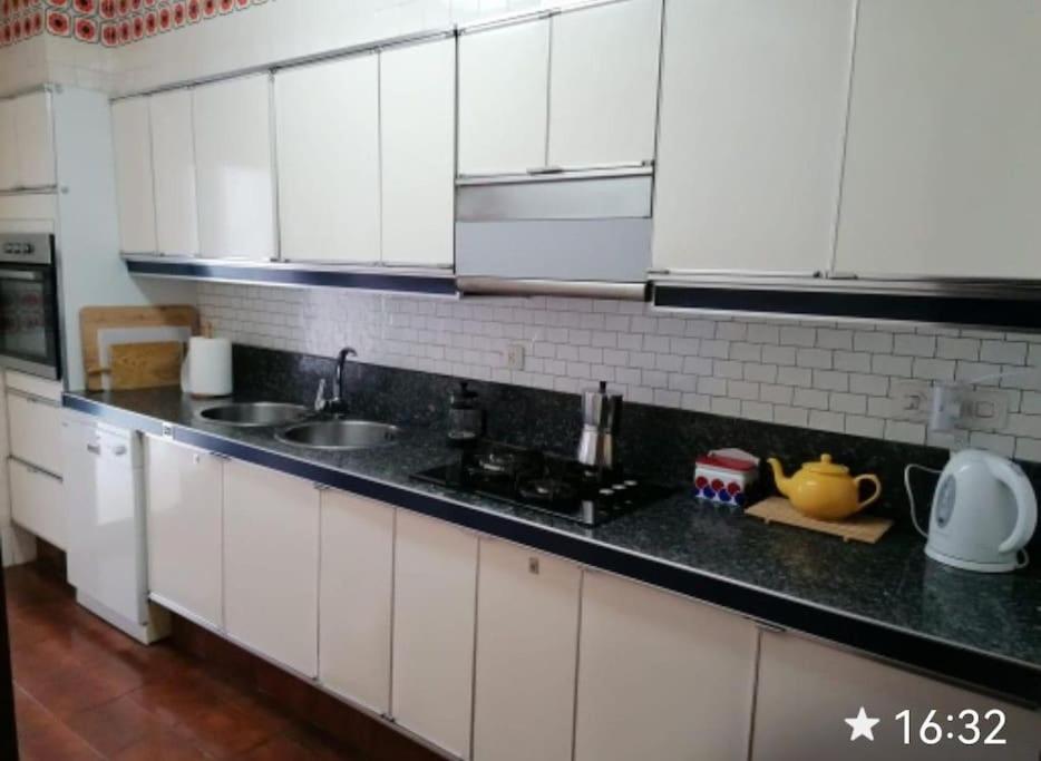 Fotografia z galérie ubytovania Spacious family flat centrally located. v destinácii Palamós