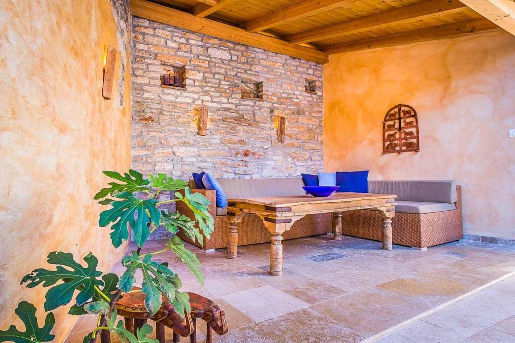 Część wypoczynkowa w obiekcie Villa Perla Sisan
