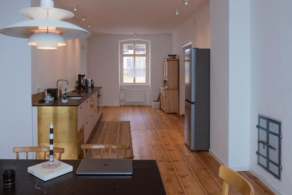A kitchen or kitchenette at Alter Pfarrhof Egg