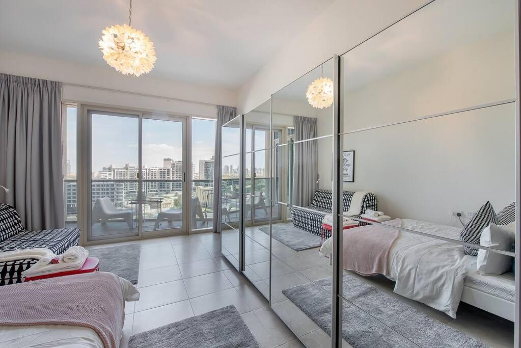 Fotografie z fotogalerie ubytování Hello! I can sleep 6 in Lakeshore Tower JLT v Dubaji