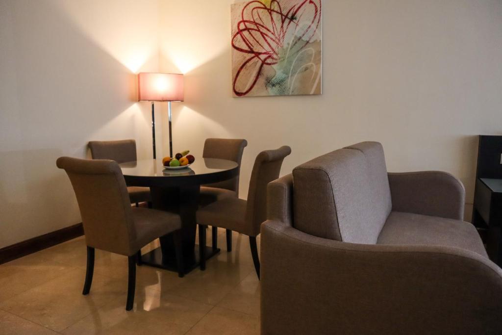 Vision Imperial Hotel Formerly Excelsior Hotel Downtown - Resim 42