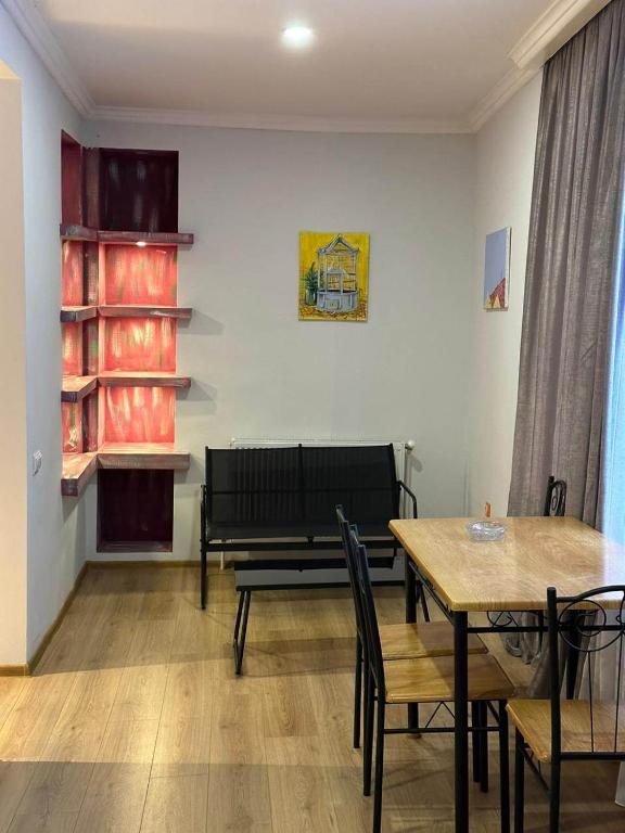 امکانات Liberty art apartment - تصویر ۴