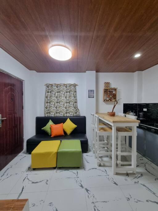 Entire Apartment Baguio City CS PINES Periwinkle Unit, Baguio