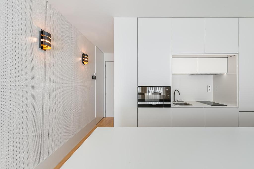 Door 65 - Historical Center Apartments - 2