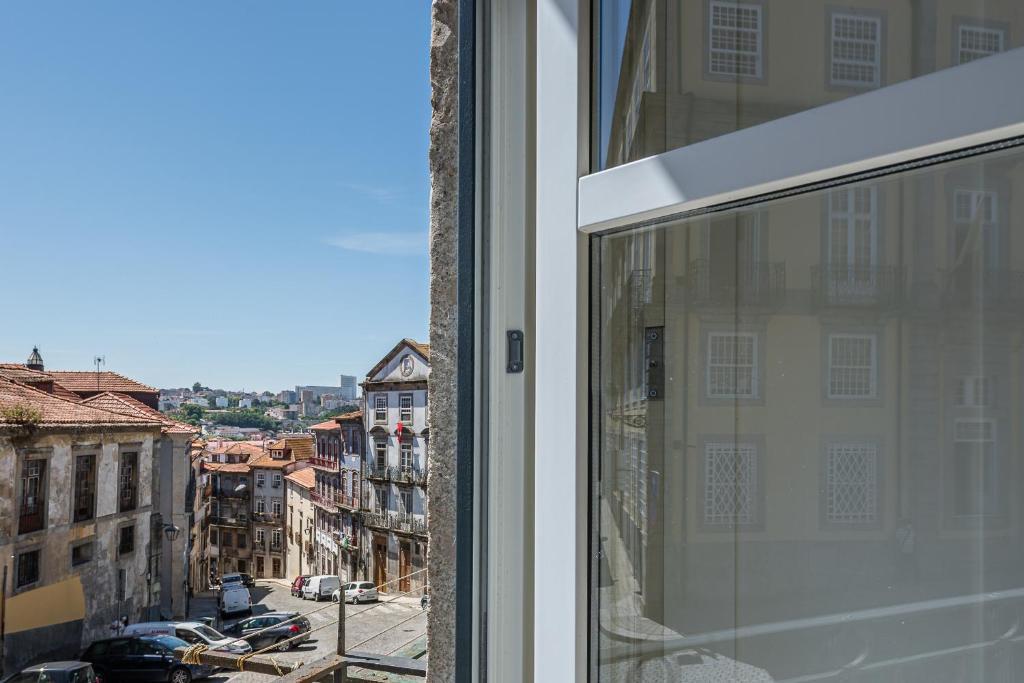 Door 65 - Historical Center Apartments - 4