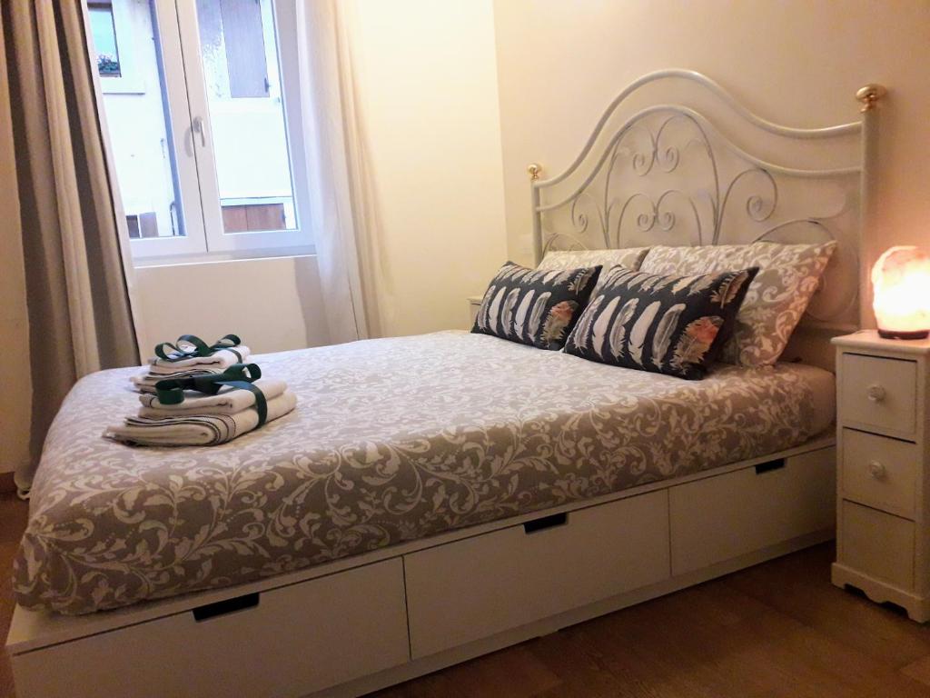 Łóżko lub łóżka w pokoju w obiekcie Casa Angie