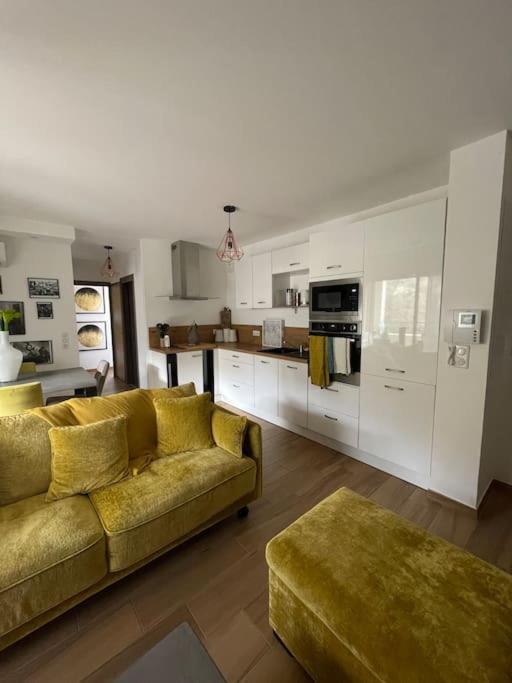 Kuchnia lub aneks kuchenny w obiekcie Appartement calme proche Bastia