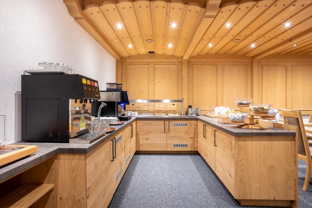 Kuchyň nebo kuchyňský kout v ubytování Gästehaus Wilhelmshof
