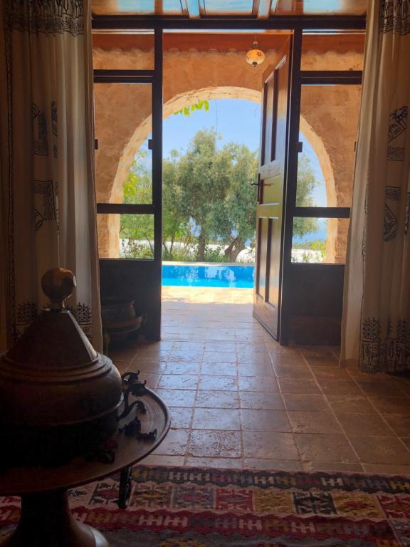 Bazén v ubytování Likya Yolu Palas Hotel nebo v jeho okolí