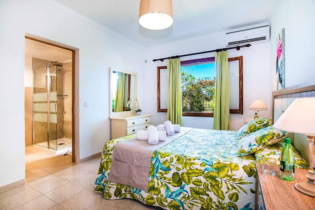 Fotografie z fotogalerie ubytování Villa Geranios v destinaci Pollença