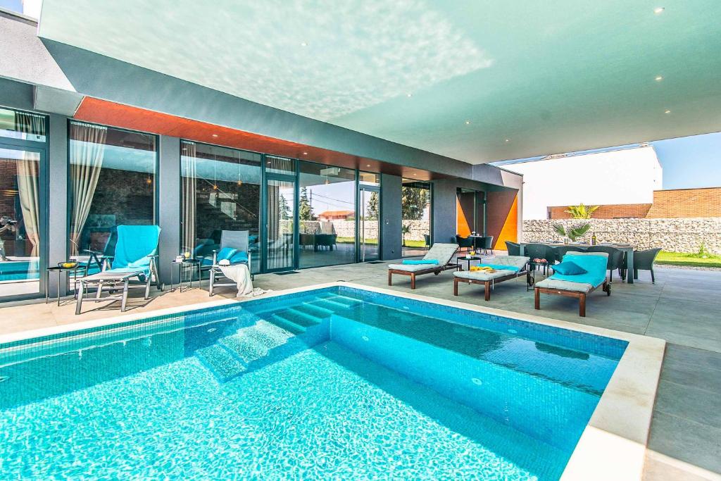 Bazén v ubytování Villa Istria Deluxe I nebo v jeho okolí