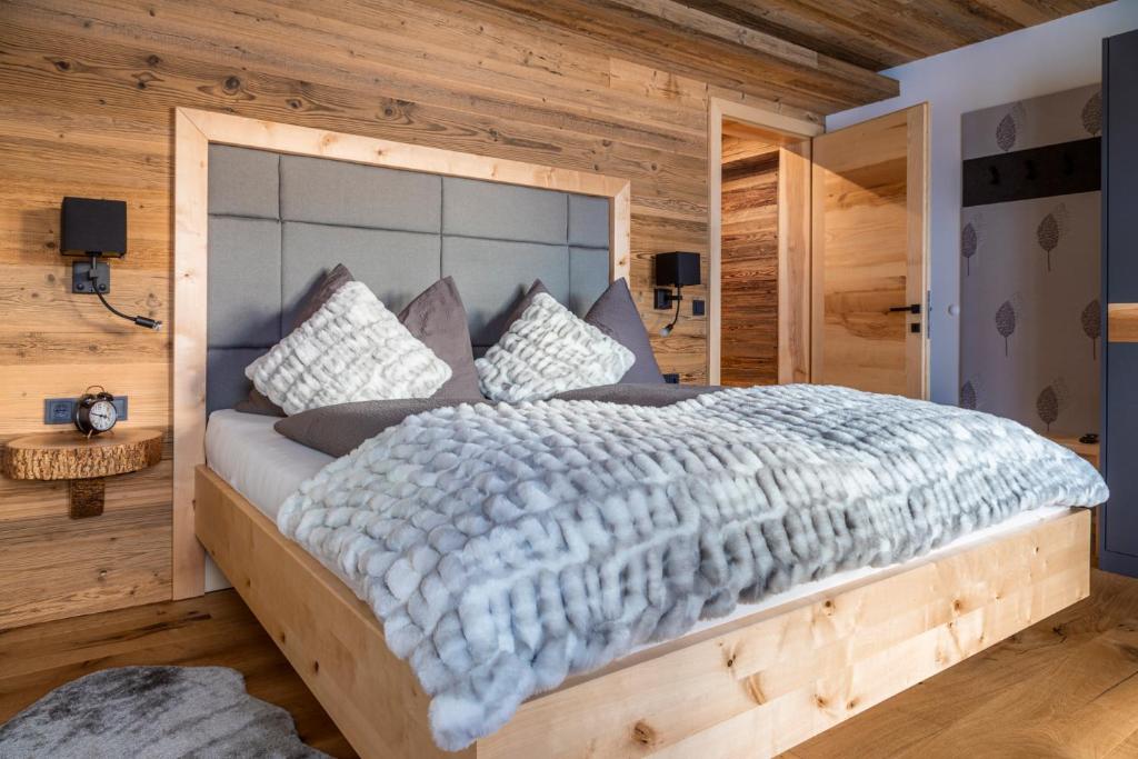 Postel nebo postele na pokoji v ubytování Chalet Schintlbauer