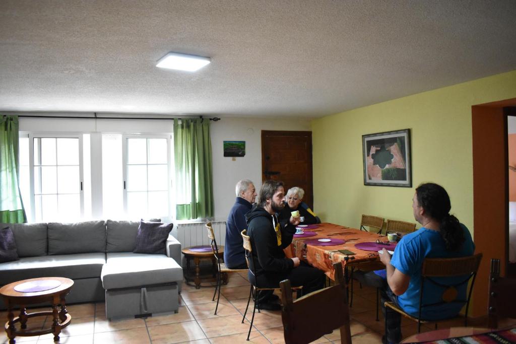 Fotografia z galérie ubytovania La Rocalla del Tiétar v destinácii Sotillo de la Adrada