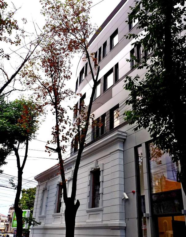 Budova, kde se hotel nachází