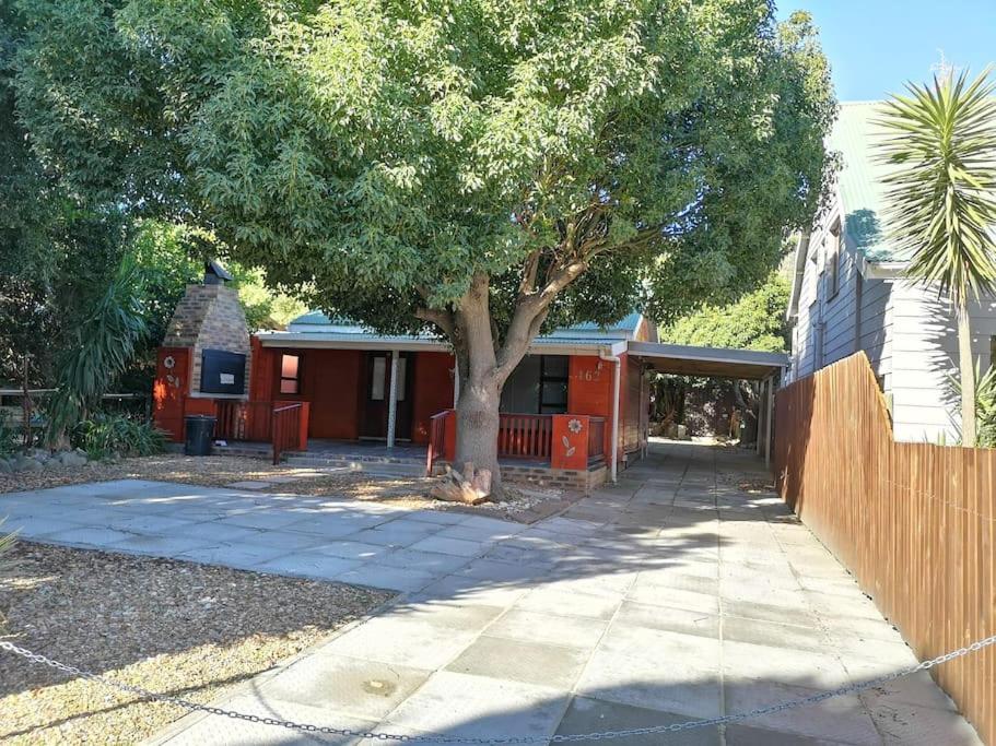 Charming Cottage_De Hollandsche Molen Resort, Hou Moed (updated prices