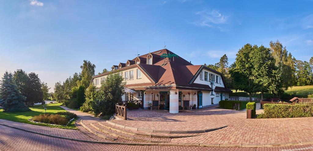 Budova, kde se hotel nachází
