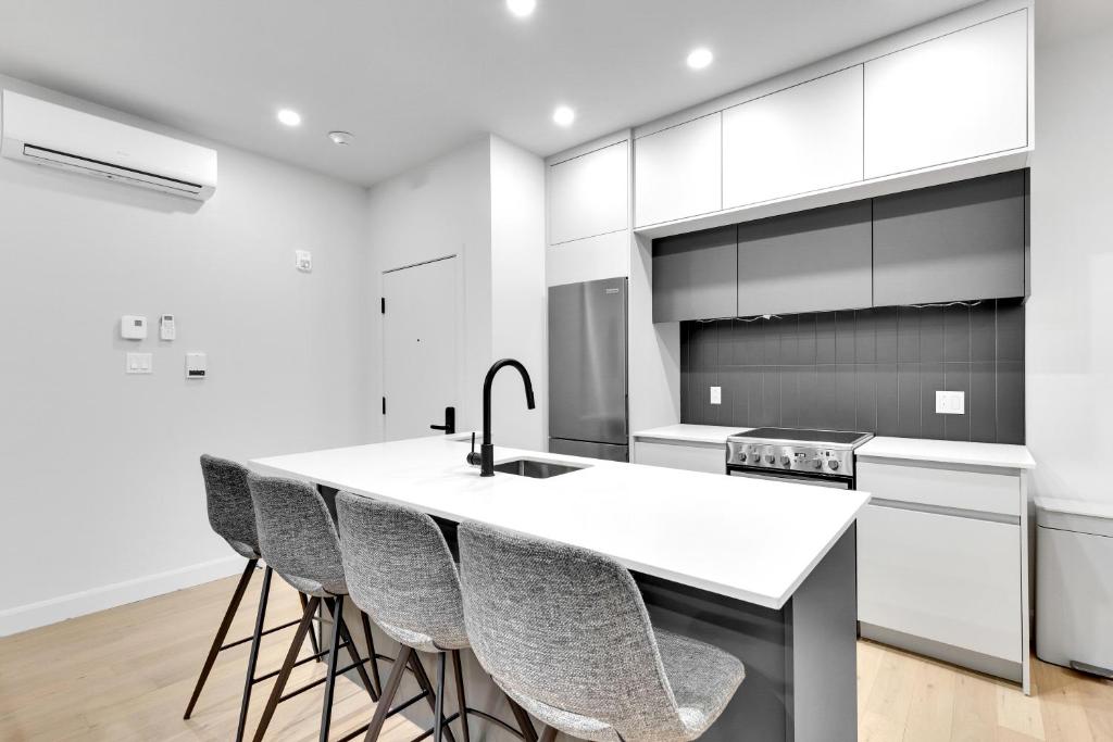 Deluxe Suites Downtown Montreal - Resim 25