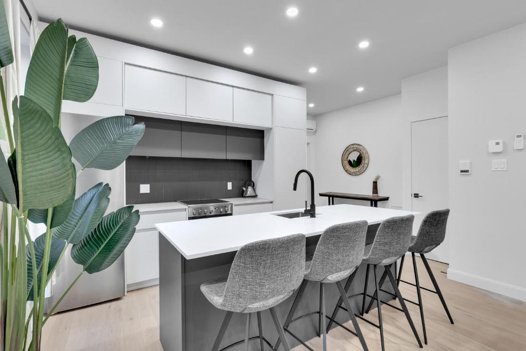 Deluxe Suites Downtown Montreal - Resim 37