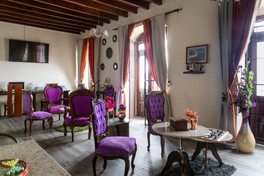 Posezení v ubytování Hotel Colonial San Agustin