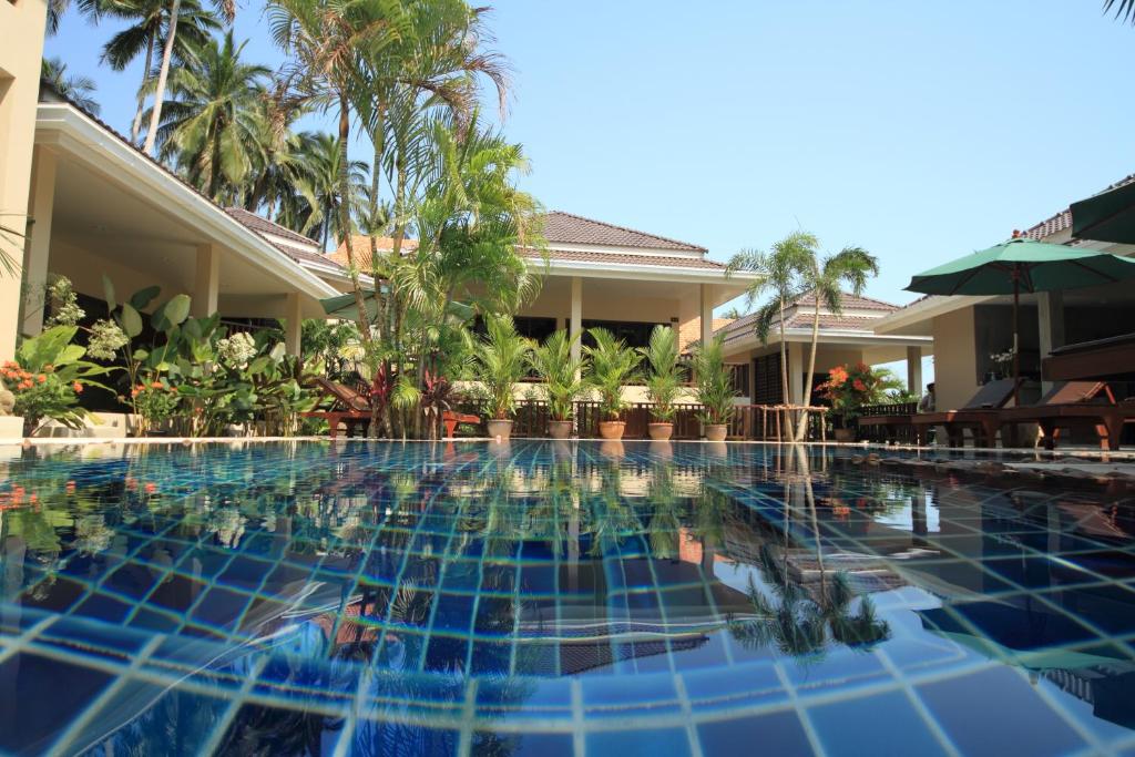 Bazén v ubytování Baan Sawan Samui Resort nebo v jeho okolí