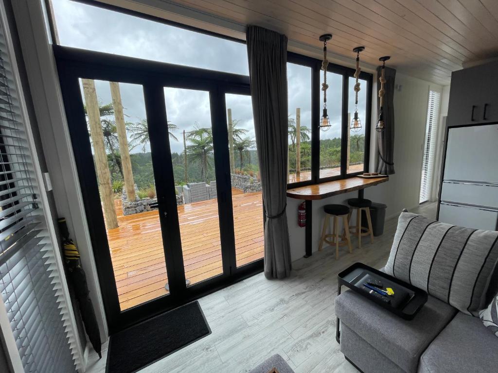 Pukeko Lane - Resim 20