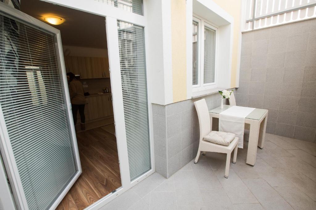 Balkón nebo terasa v ubytování Bled Apartments