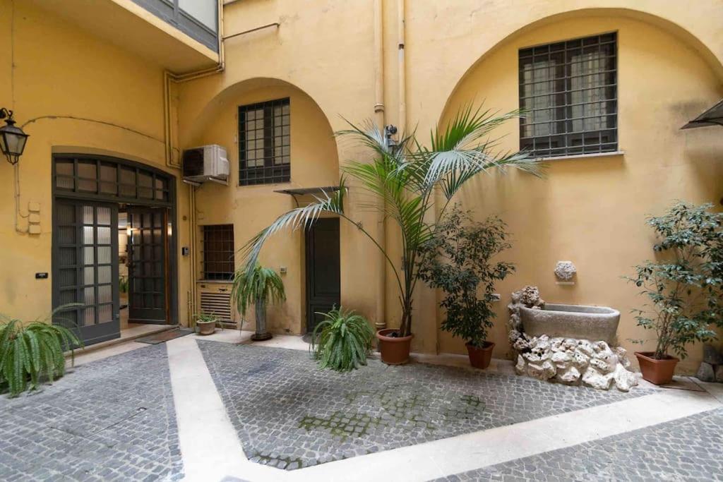The building in which Az apartmant is located