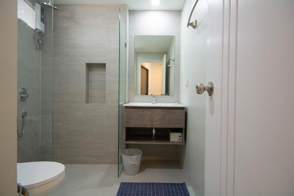 Koupelna v ubytování Mantra Beach condominium By AProperty