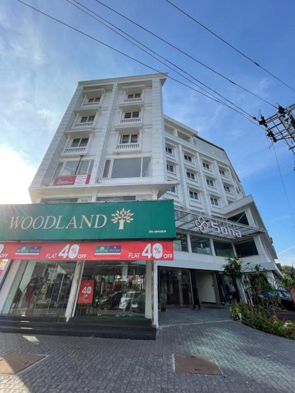 Sona Hotel - Housity
