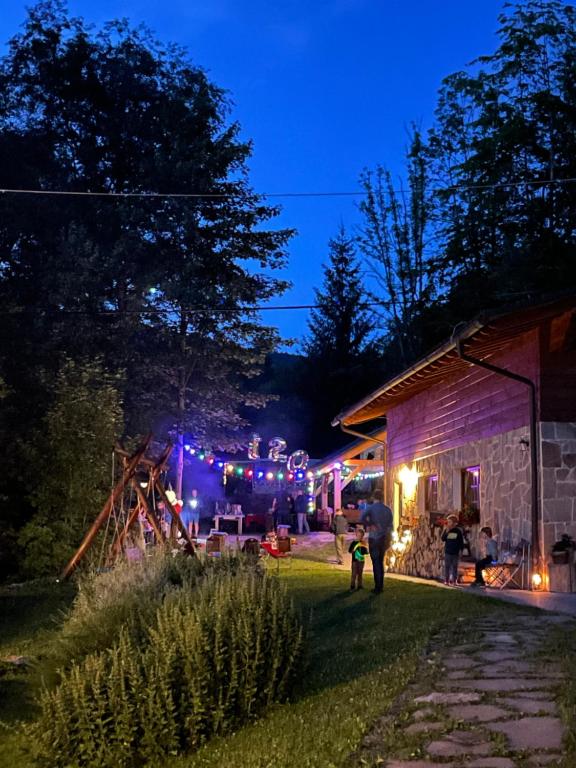 Hosté ubytování Chata Alpina Čertov