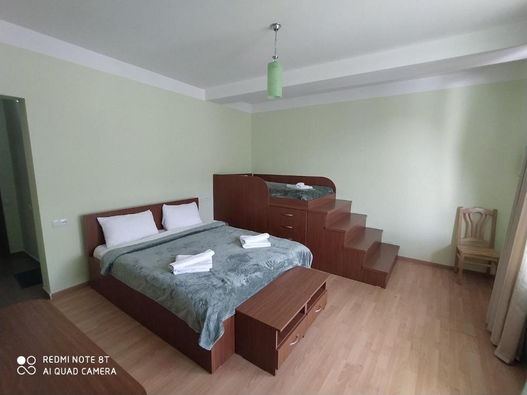 Llit o llits en una habitació de Gogichas tower