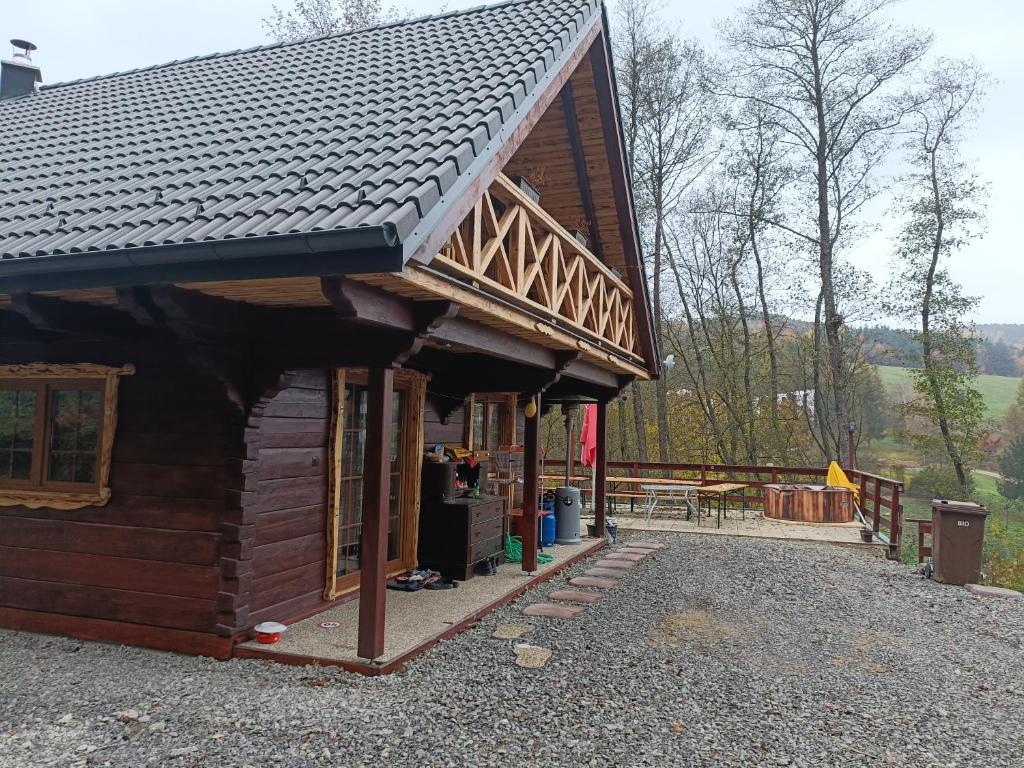 Budova, kde se prázdninový dům nachází
