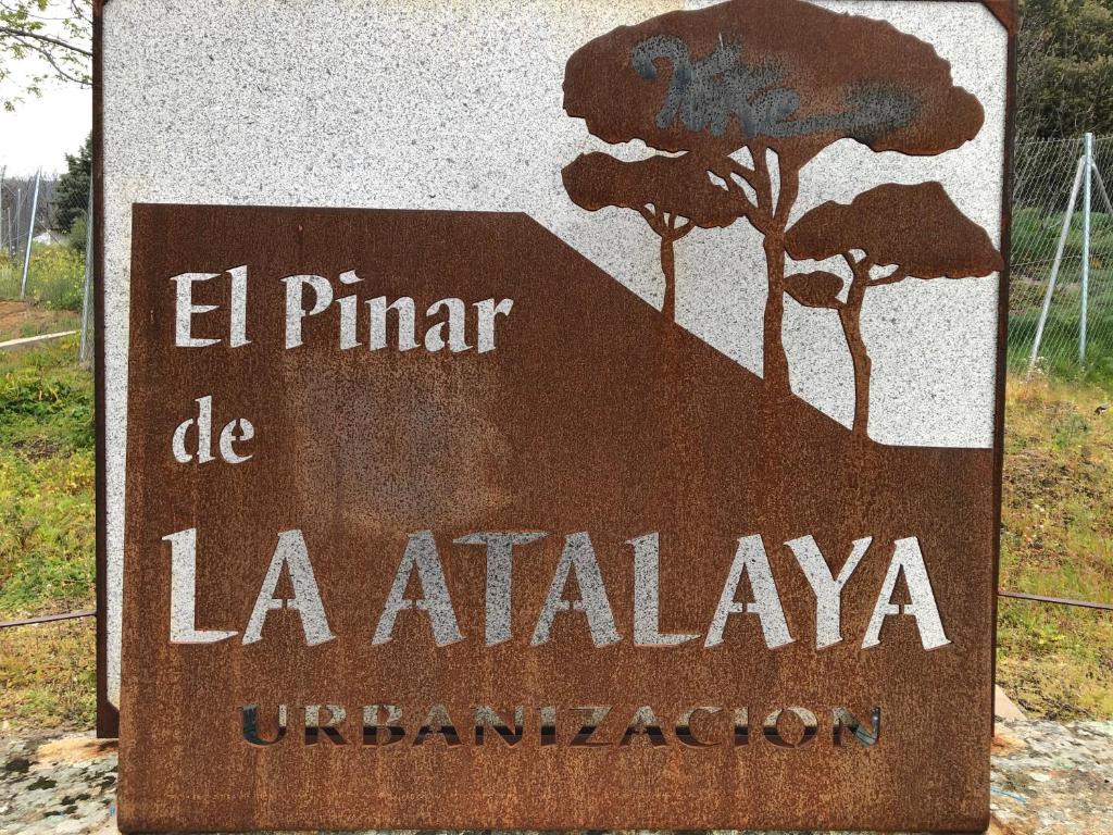 Certifikát, hodnocení, plakát nebo jiný dokument vystavený v ubytování CHALET EN EL CORAZÓN DE LA SIERRA DE GREDOS, PINAR DE LA ATALAYA-TIEMBLO