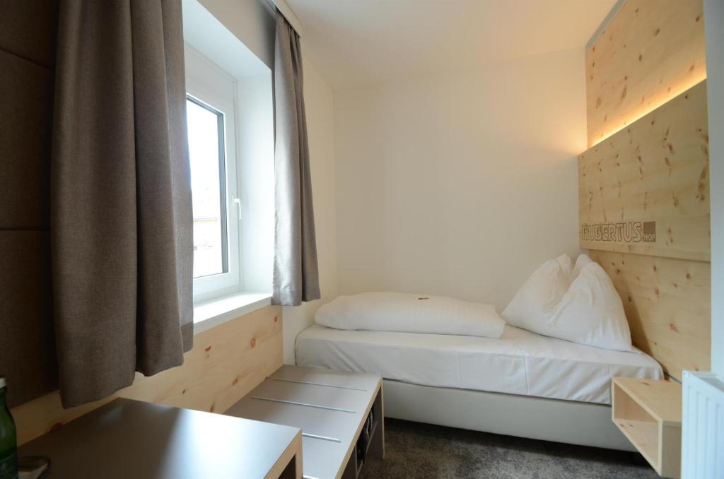 Posteľ alebo postele v izbe v ubytovaní Motel Zeltweg - Self-Check-in