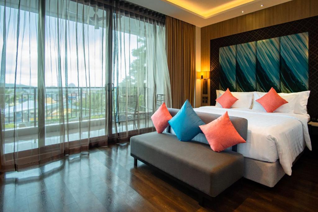 SKYVIEW Resort Phuket Patong Beach - Sala De Puesta De Sol Patong