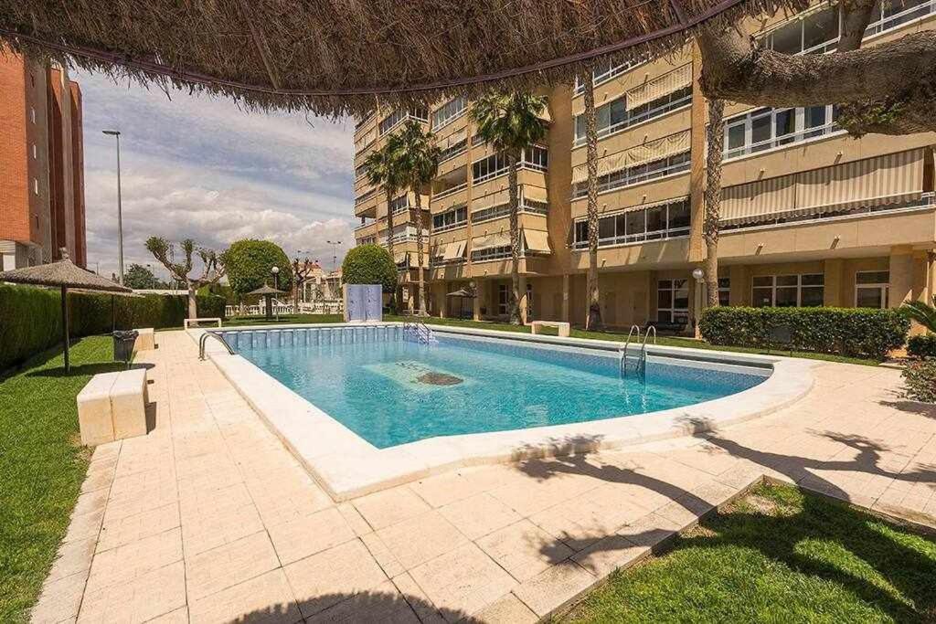Oasis II Playa Albufereta, Alicante – Updated 2023 Prices