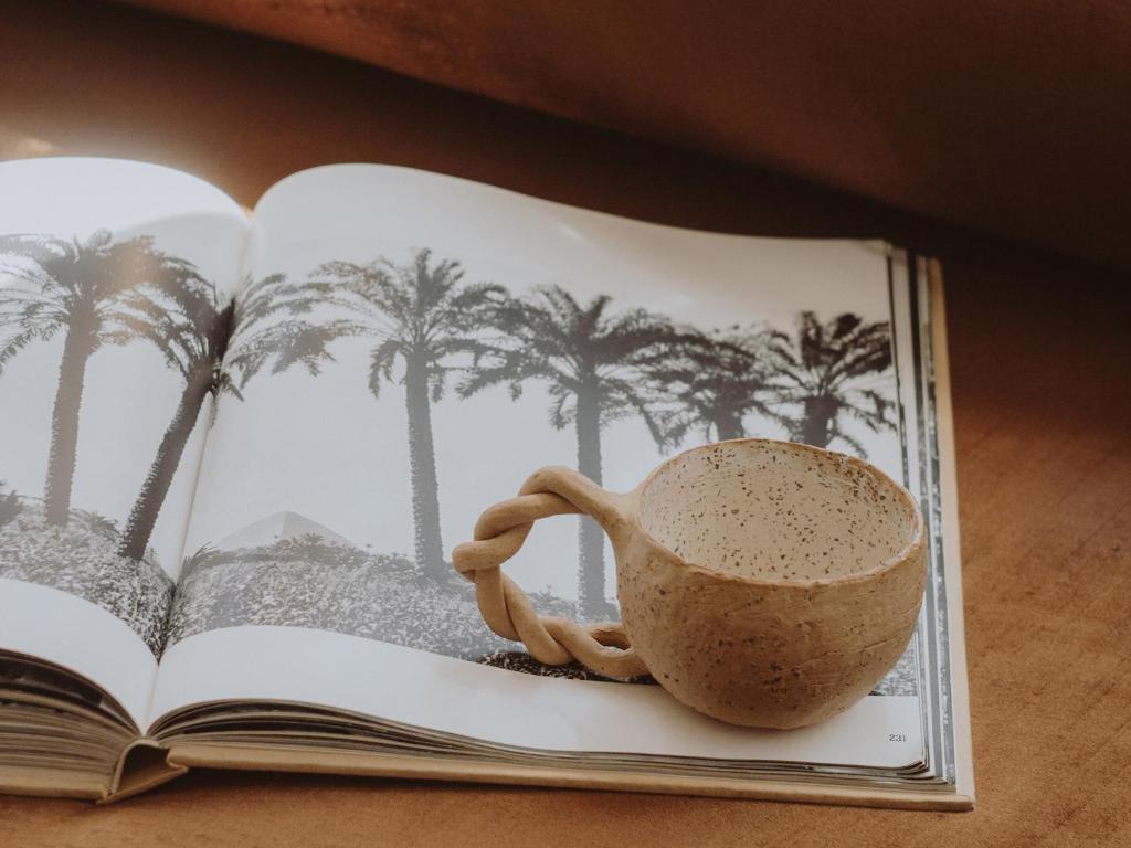 Mona Athens - Resim 9