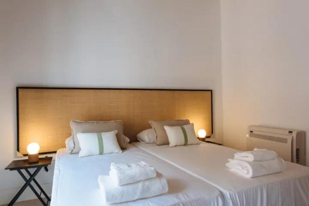 Apartment Eva Recommends Castellar con piscina, Seville ...